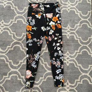 Running Bare Leggings size 6/8